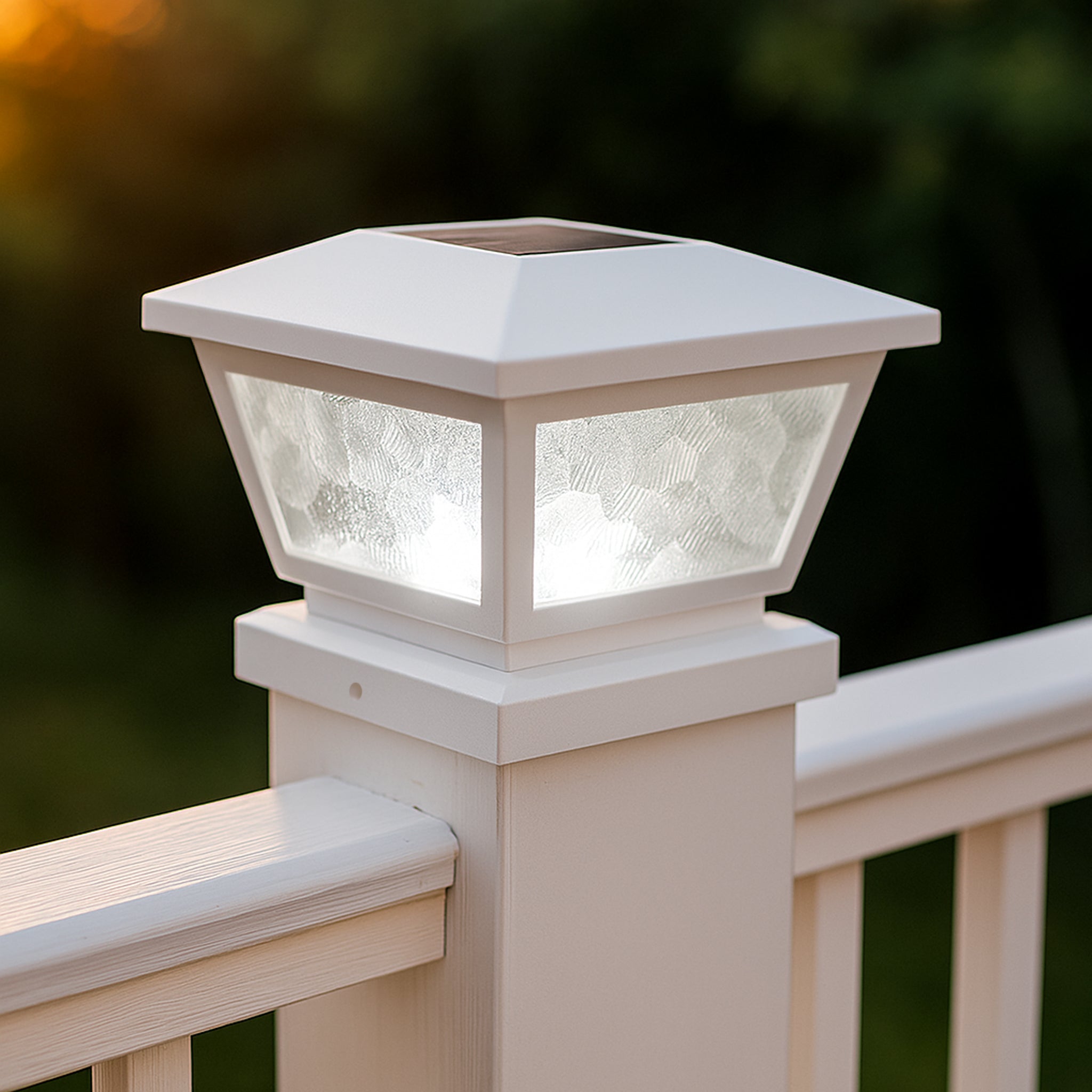 Fairmont Solar Post Cap / Wall Mount - White