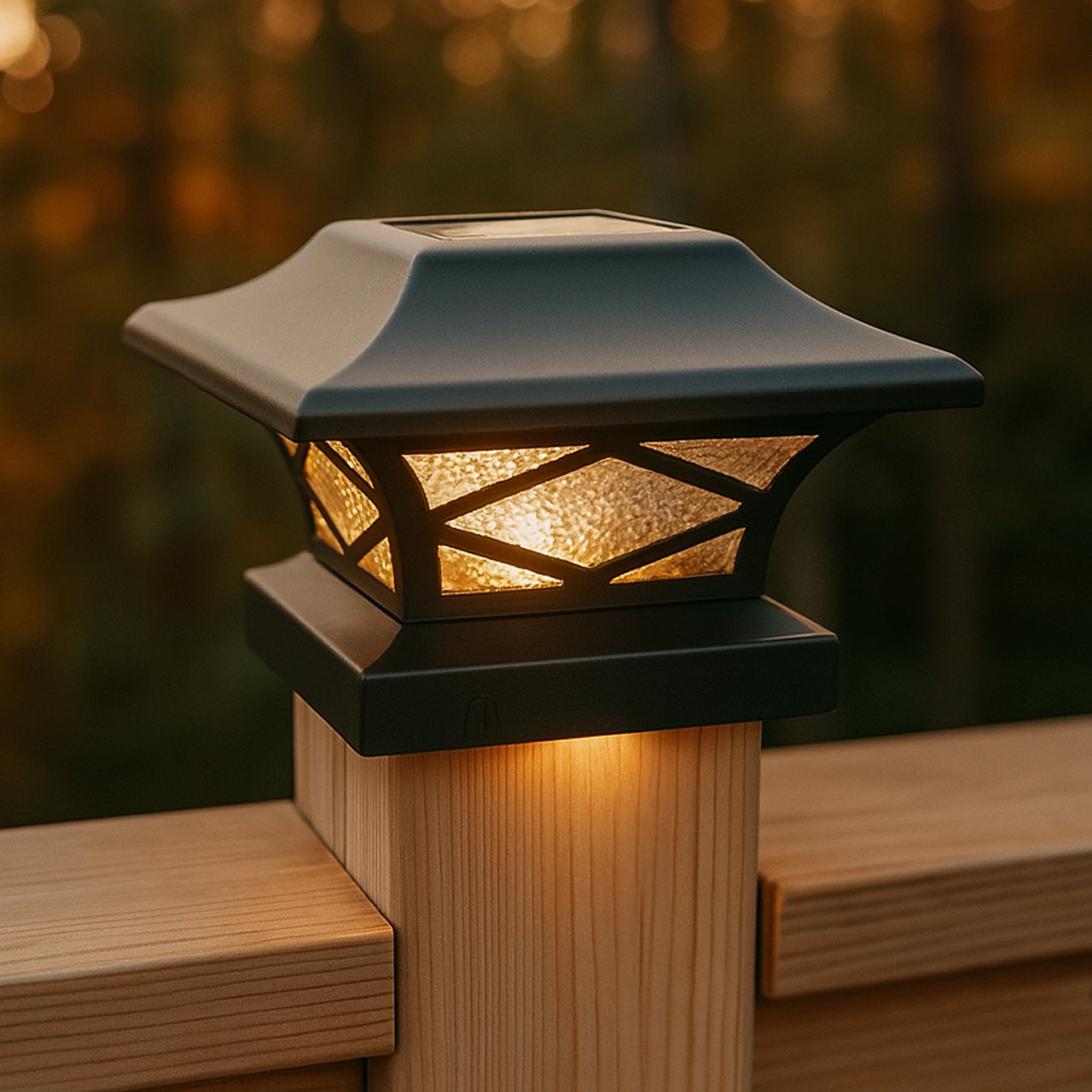 Kingsbridge Dual Lighted Solar Post Cap - Black