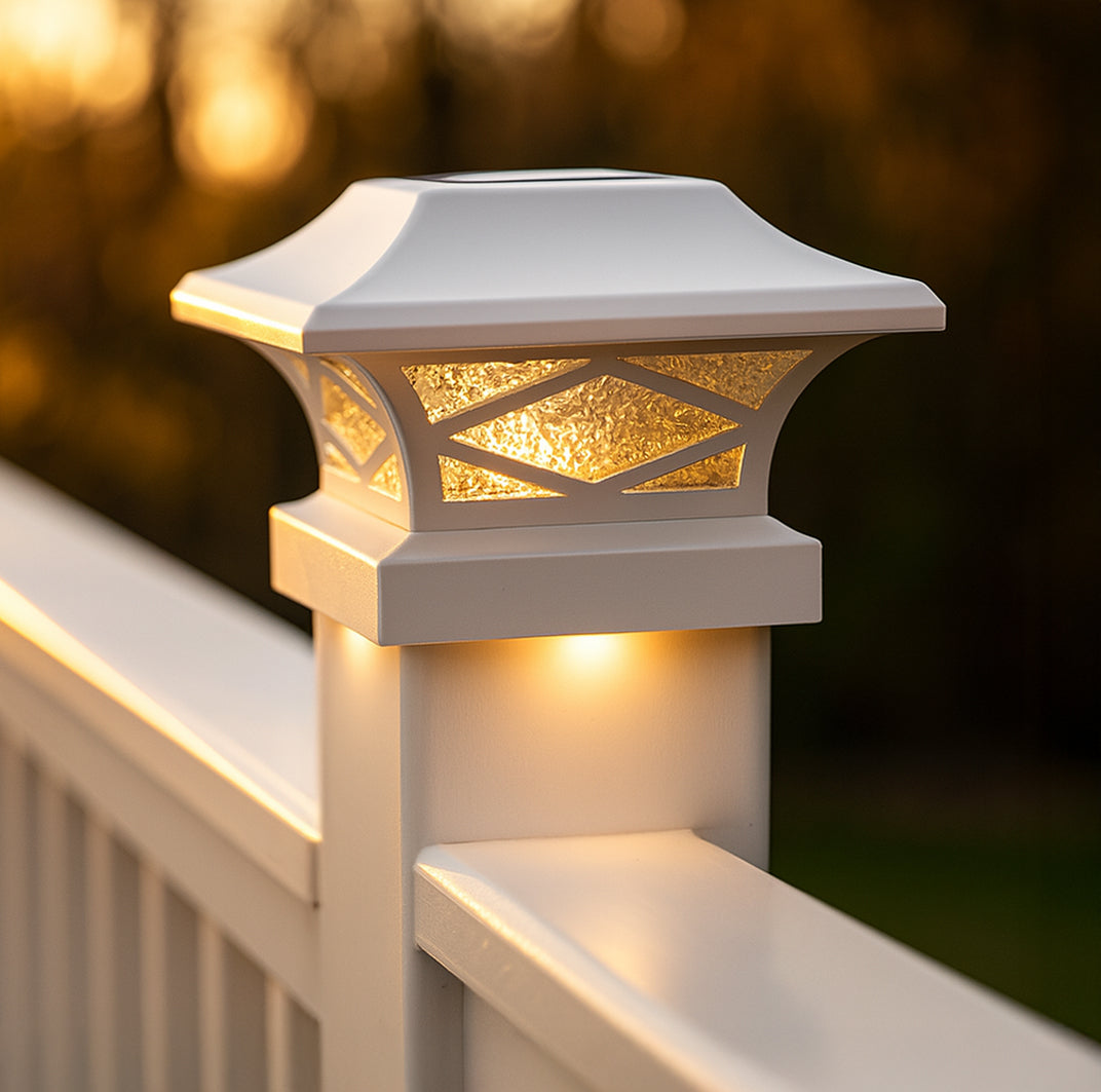 Kingsbridge Dual Lighted Solar Post Cap - White