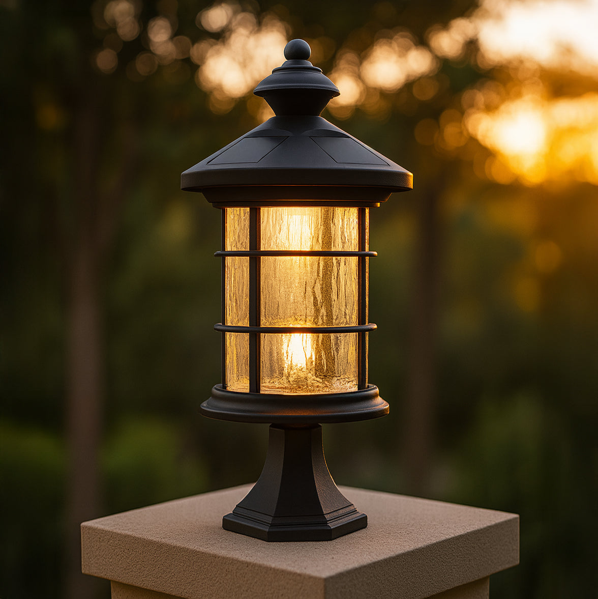 Black Aluminum Hampton Solar Lamp