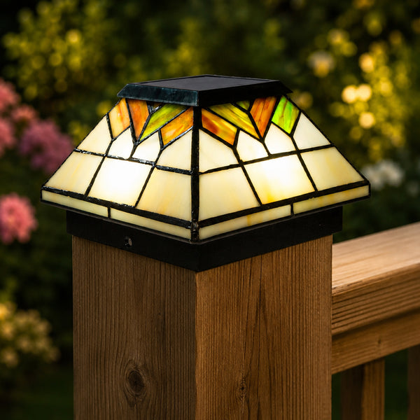 Wellington Solar Post Cap - Stained Glass